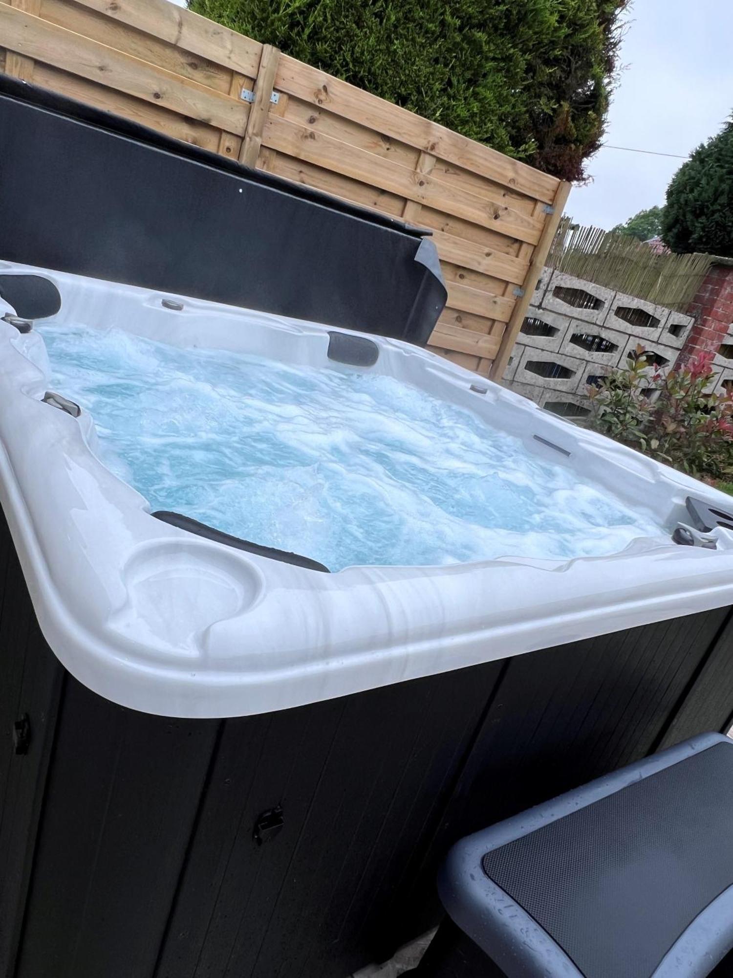 Gite Rubis - Jacuzzi - Pairi Daiza - 6 Pers Brugelette Eksteriør bilde